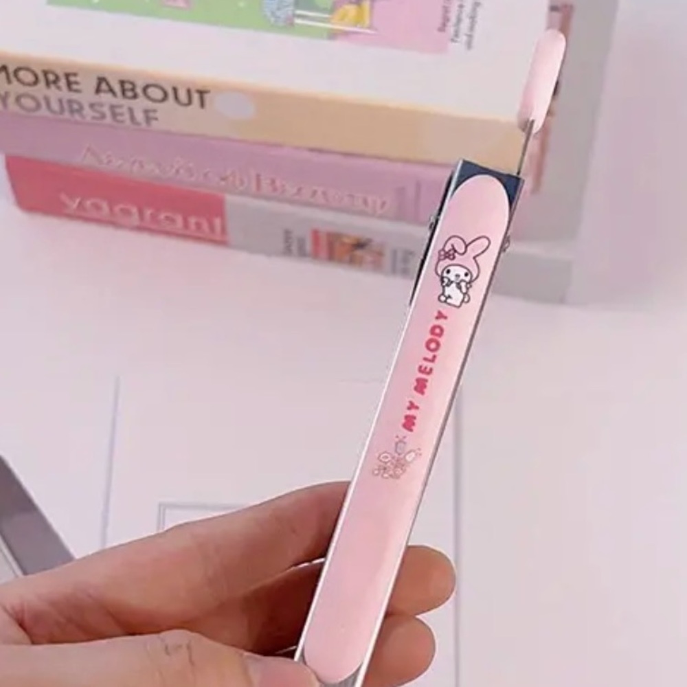 SANRIO MY MELODY 9-Inch Stainless Steel Tongs - Picture 2 of 7